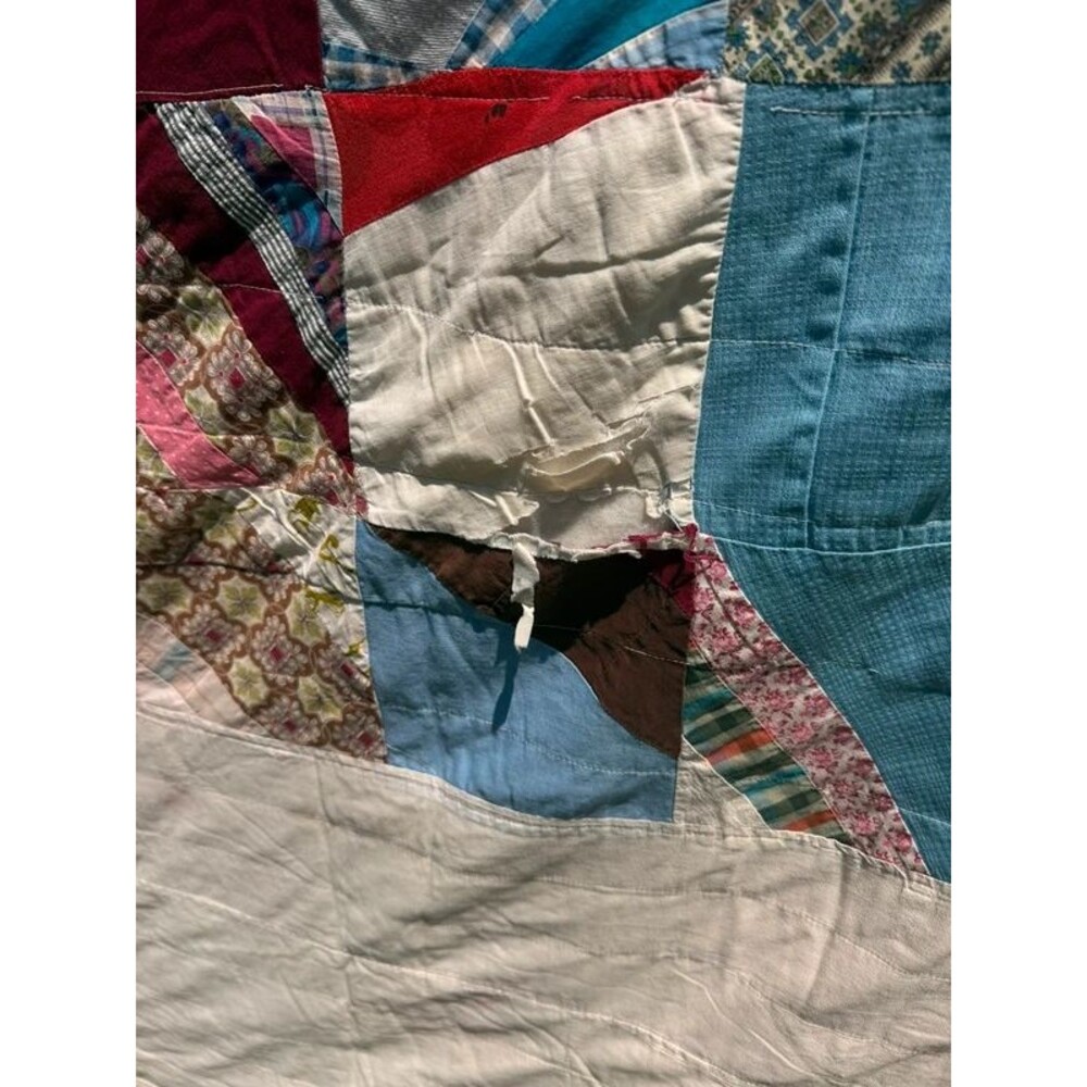 Vtg Patchwork Quilt 94x88 - Picture 3 of 3
